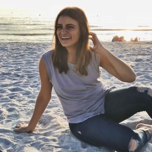 Meet your Posher, Devin